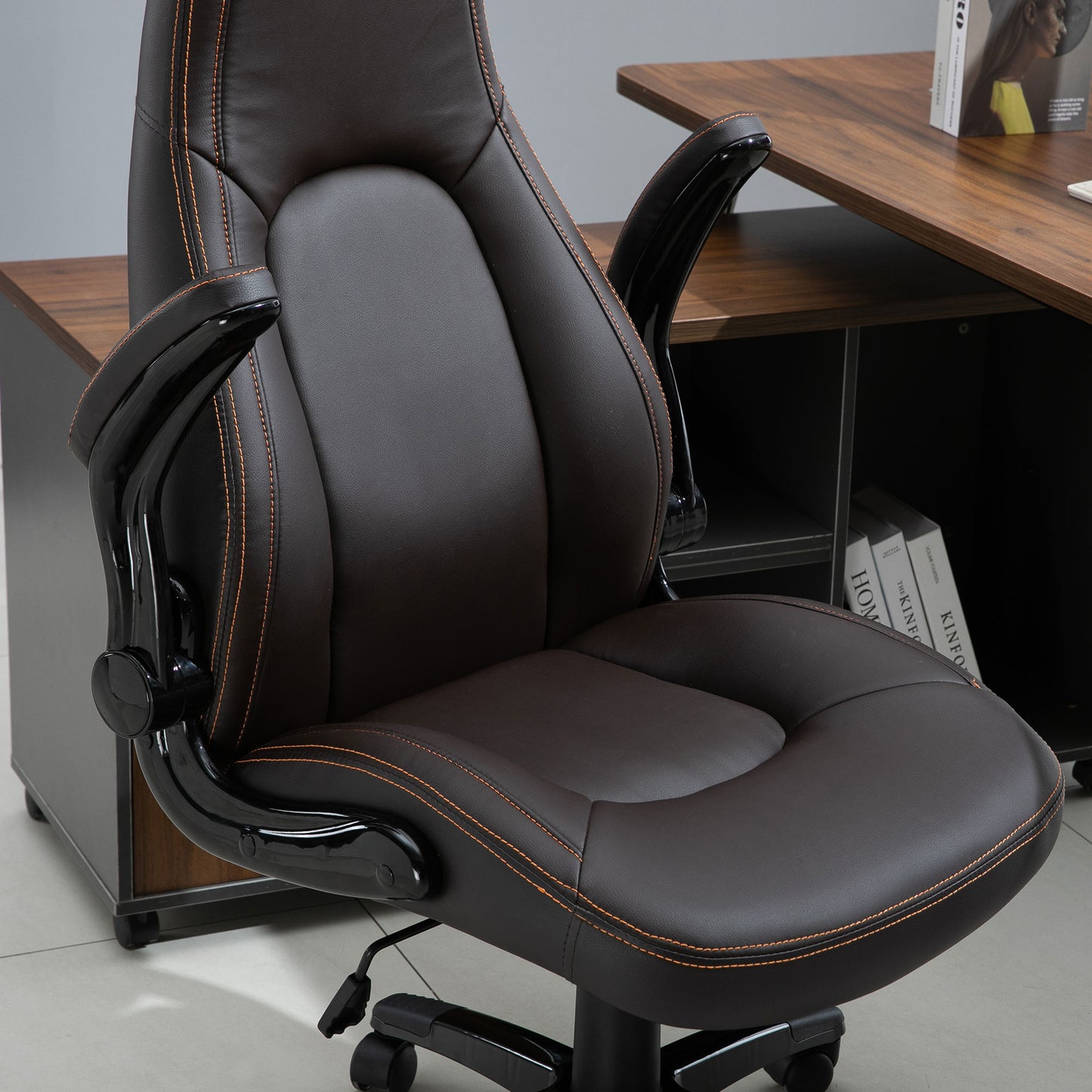 Vinsetto Computer Gaming Chair, PU Leather Office Chair, Swivel Desk Chair with Adjustable Arms and Height, Padded Armrest and Seat, Rolling Wheels, Coffee